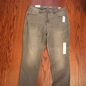 Old Navy super skinny jeans